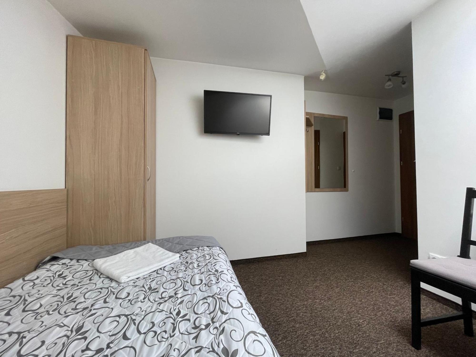 Hotelik Gold ราชิน ภายนอก รูปภาพ